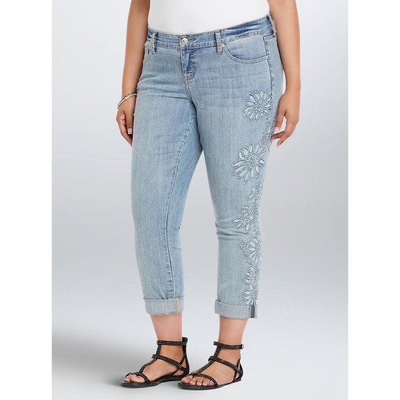 torrid Denim - Torrid | Floral Embroidered Boyfriend Jeans Size16